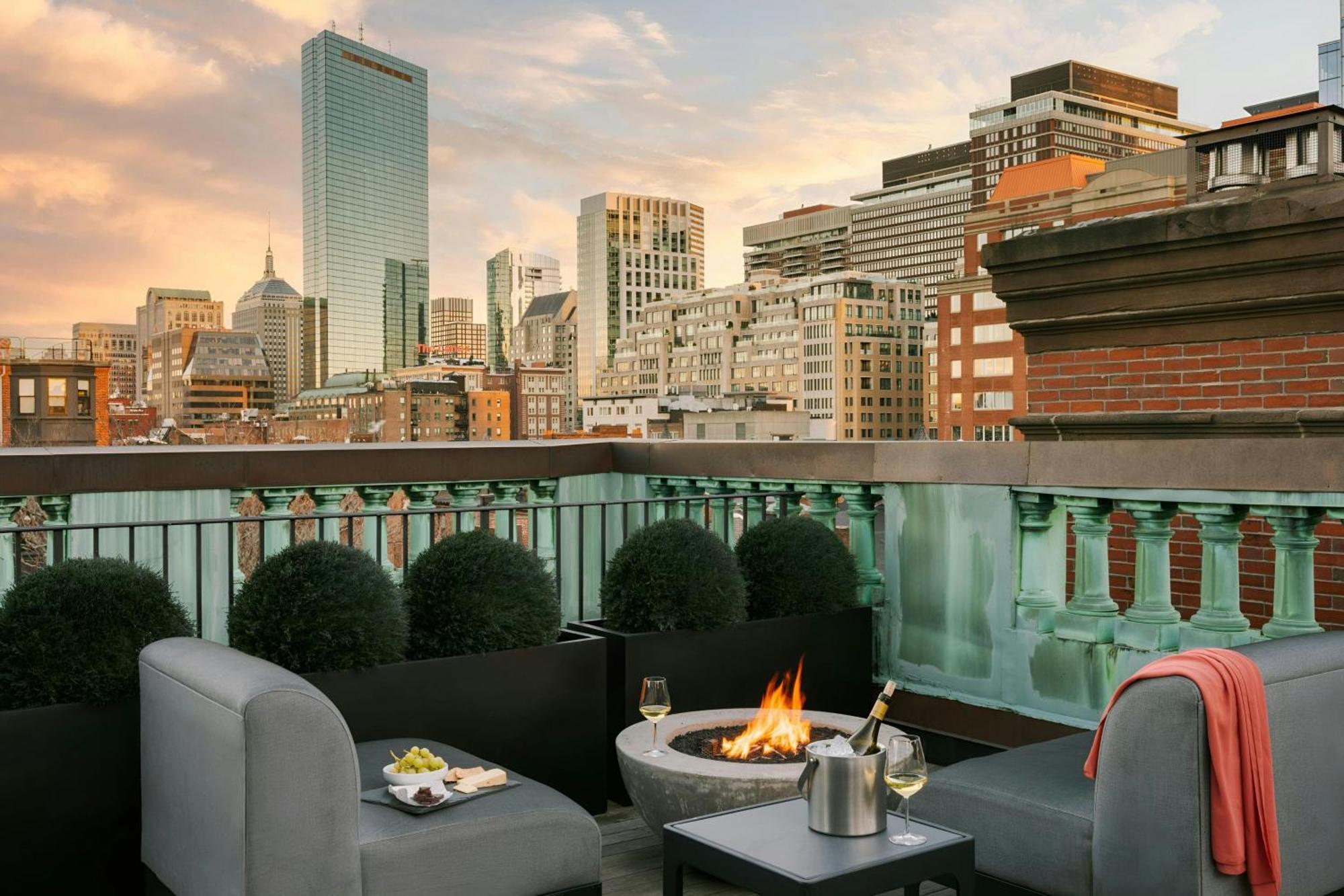 No. 284 Back Bay Hotel, Sonder By Marriott Bonvoy Boston Exterior photo